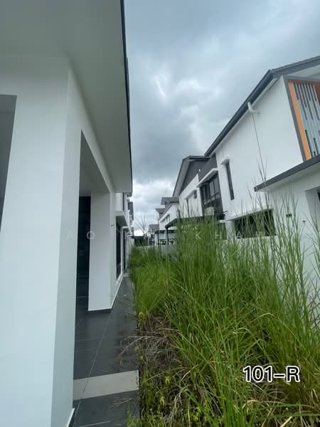 Rumah Berkembar untuk Dijual di Setia Utama (Setia Alam) - Hao Kai Khaw - PropertyGuru.com.my