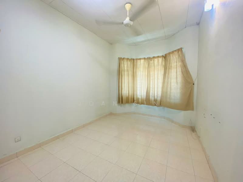 Rumah Teres 1 Tingkat untuk Dijual di Taman Bestari Indah (Ulu Tiram) - Joan Sin - Interior - PropertyGuru.com.my