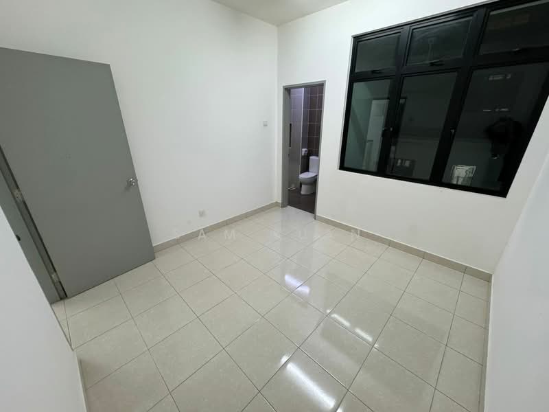 2-storey Terraced House for Sale in Taman Mount Austin (Tebrau) - Sam Kuan - Interior - PropertyGuru.com.my