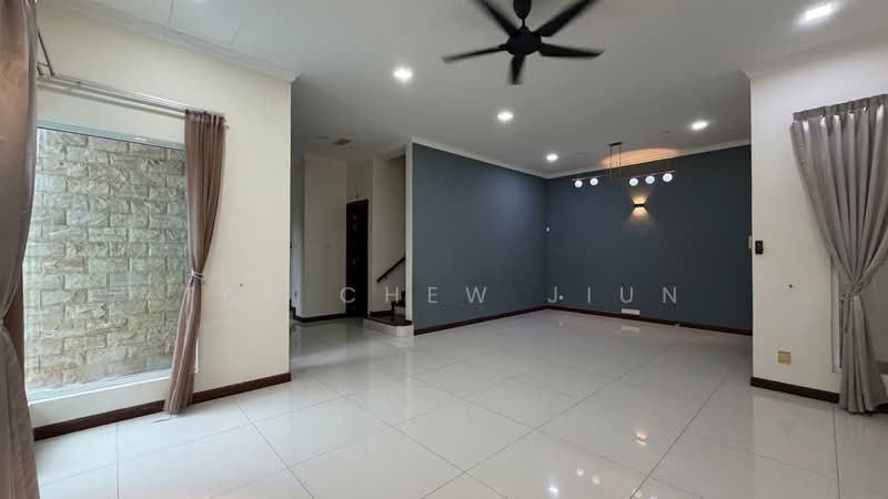 Rumah Berkembar untuk Dijual di Ampang Jaya (Ampang) - Tan Chew Jiun - Living Room - PropertyGuru.com.my