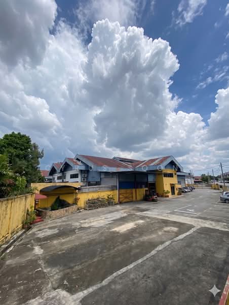 Semi-D Factory for Sale in Rawang (Selangor) - Cyrus Soon - Exterior - PropertyGuru.com.my