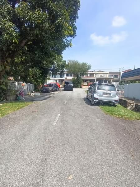 Rumah Teres 1 Tingkat untuk Dijual di Petaling Jaya (Selangor) - Simon Tan - Exterior - PropertyGuru.com.my
