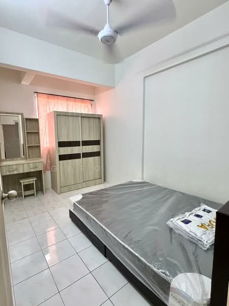 Kondominium untuk Disewa di Gambier Heights - Gyson Goh - Bedroom - PropertyGuru.com.my