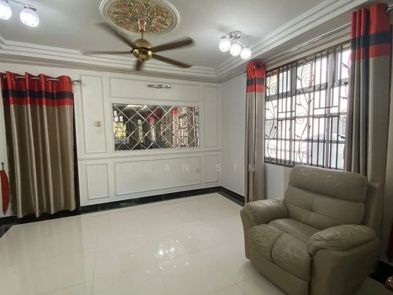 Rumah Teres 1 Tingkat untuk Dijual di Taman Pulai Emas (Kulai) - Joan Sin - Living Room - PropertyGuru.com.my