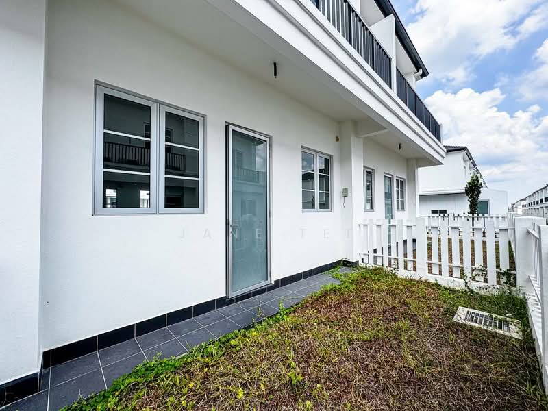 2-storey Terraced House for Rent in Semenyih (Selangor) - Jane Tee - Exterior - PropertyGuru.com.my