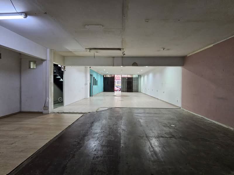 Shop / Office for Rent in Gombak (Kuala Lumpur) - Ng Moon Tsing - Interior - PropertyGuru.com.my