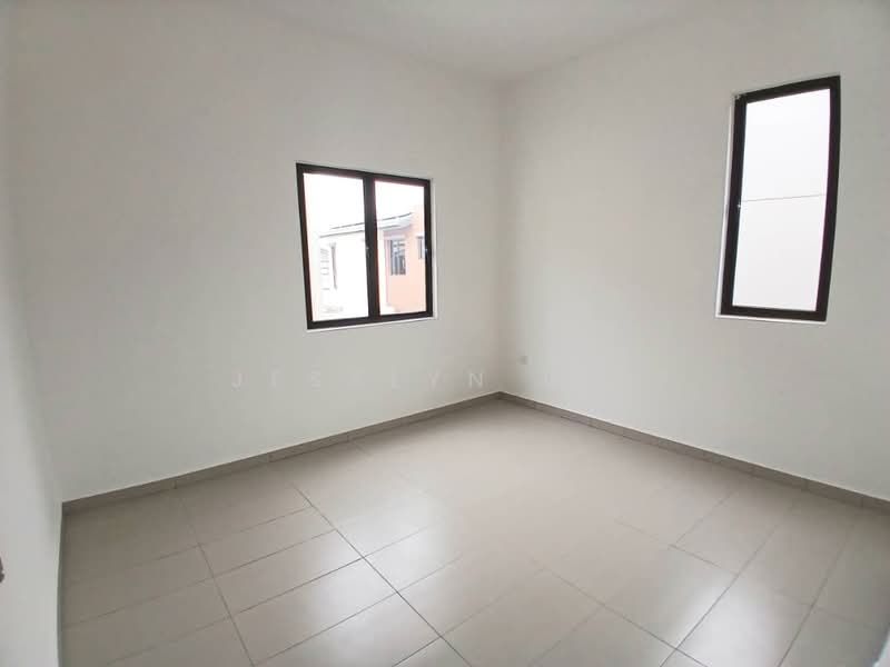Semi-Detached House for Sale in Setia Ecohill (Semenyih) - Jesslyn Lee - Interior - PropertyGuru.com.my
