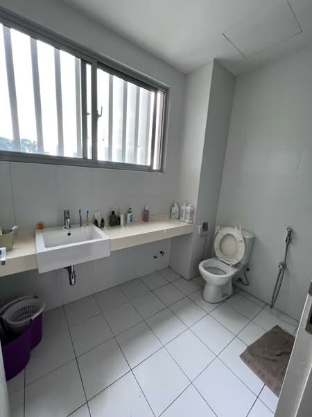 Semi-Detached House for Sale in Bandar Mahkota Cheras (Cheras) - Shanny Tan - Bathroom - PropertyGuru.com.my