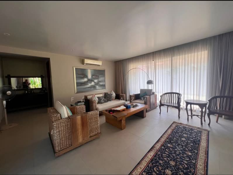 Rumah Banglo untuk Dijual di Kuantan (Pahang) - Faiz Azmi - Living Room - PropertyGuru.com.my