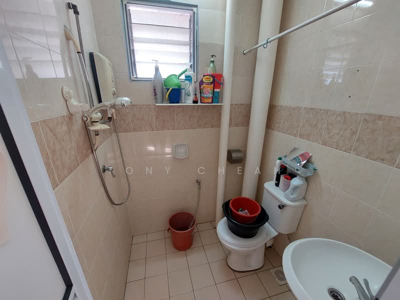 Kondominium untuk Dijual di Serina Bay - Tony Cheah - Bathroom - PropertyGuru.com.my
