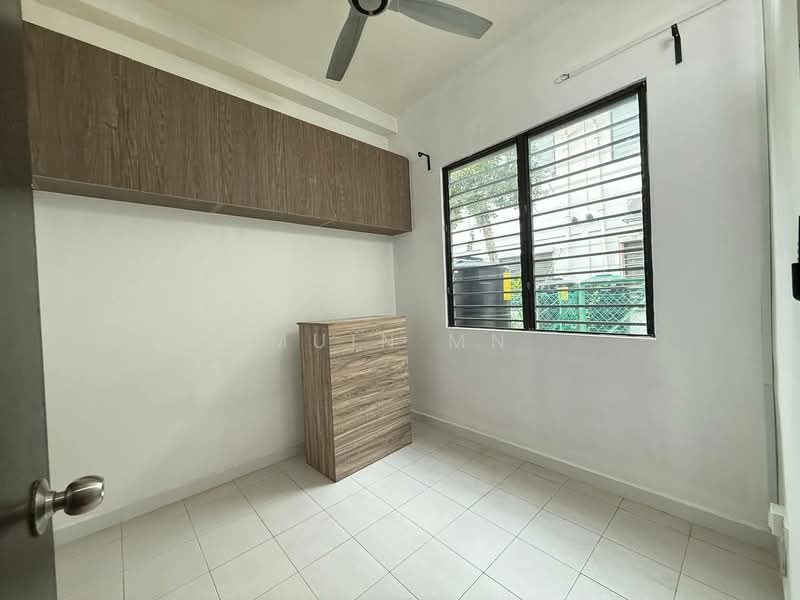 Terraced House for Sale in Shah Alam (Selangor) - Muin Mn - Bedroom - PropertyGuru.com.my
