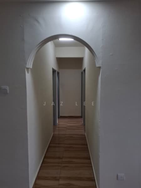 Rumah Flat untuk Dijual di Rumah Pangsa Laman Tasik - Jaz Lee - PropertyGuru.com.my