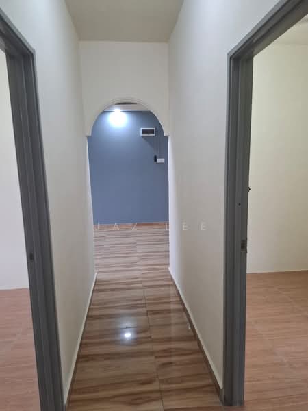 Rumah Flat untuk Dijual di Rumah Pangsa Laman Tasik - Jaz Lee - PropertyGuru.com.my