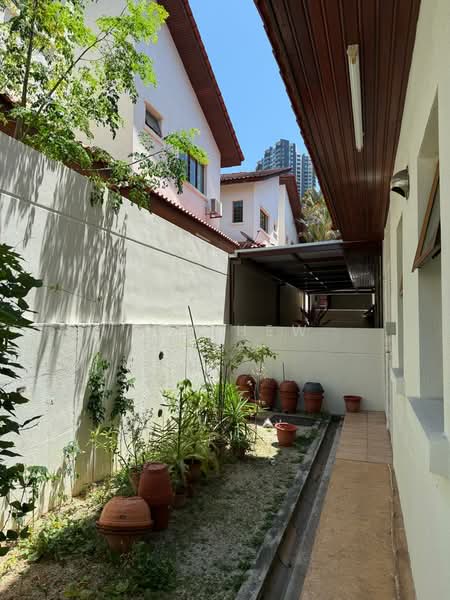 Semi-Detached House for Sale in Tanjung Bungah (Penang) - Ben Hew - PropertyGuru.com.my