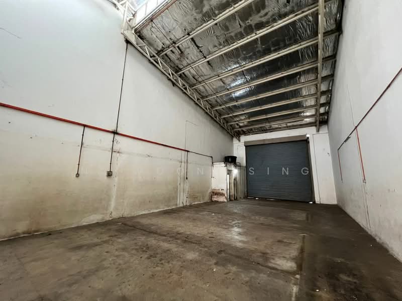 Factory for Rent in Batu Caves (Selangor) - Ng Moon Tsing - Interior - PropertyGuru.com.my