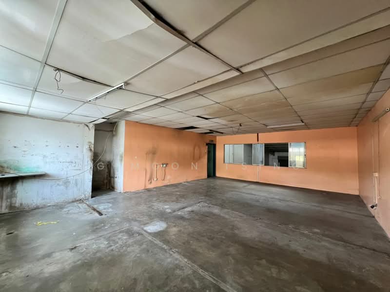 Factory for Rent in Batu Caves (Selangor) - Ng Moon Tsing - Interior - PropertyGuru.com.my
