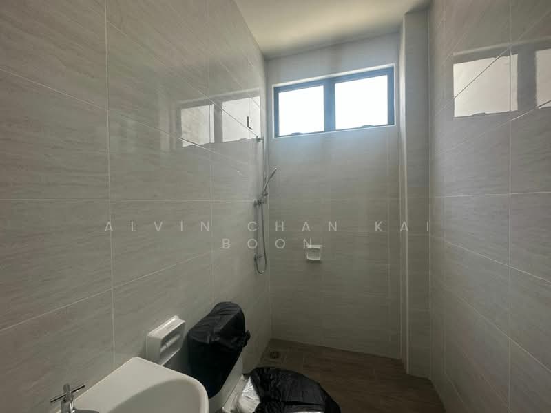 Semi-Detached House for Sale in Melaka City (Melaka) - Alvin Chan Kai Boon - Bathroom - PropertyGuru.com.my