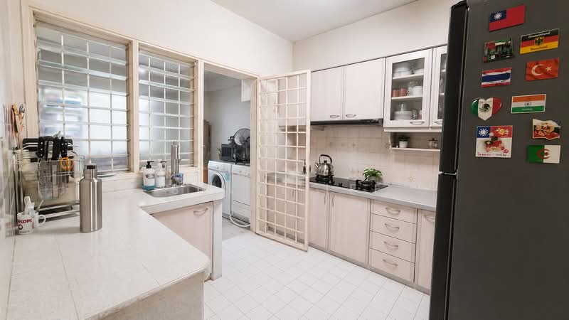 Rumah Teres 2 Tingkat untuk Dijual di Taman Taming Jaya (Balakong) - Sunny Lee - Kitchen - PropertyGuru.com.my