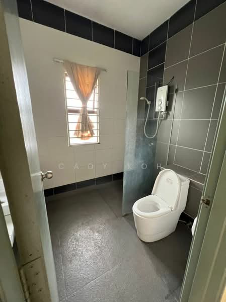 2-storey Terraced House for Sale in Puchong (Selangor) - Cady Koh - Bathroom - PropertyGuru.com.my