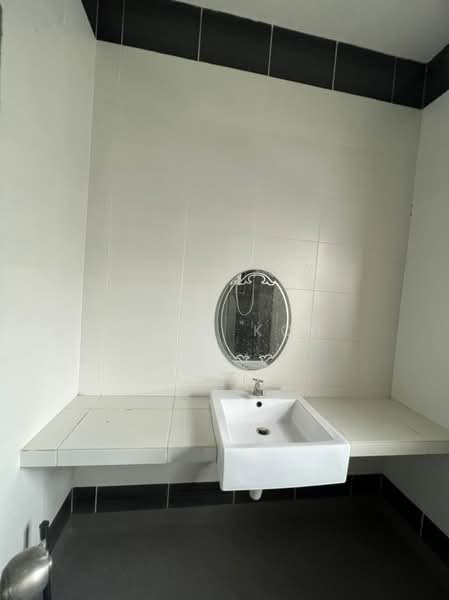 2-storey Terraced House for Sale in Puchong (Selangor) - Cady Koh - Bathroom - PropertyGuru.com.my