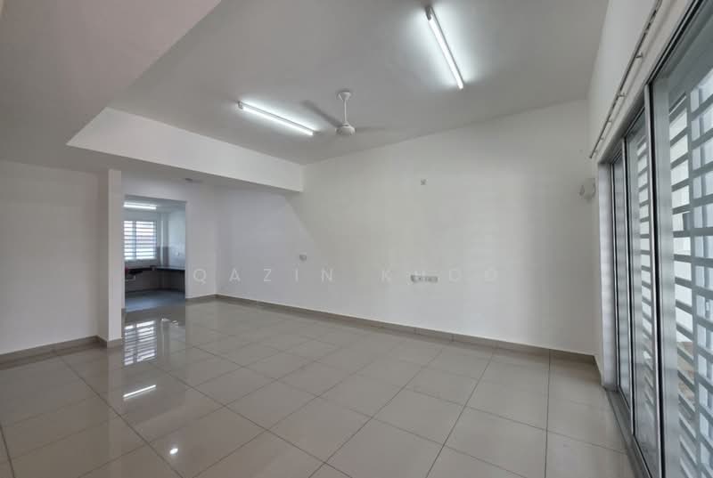 2-storey Terraced House for Rent in Kelebang (Ipoh) - Qazin Khoo - Living Room - PropertyGuru.com.my