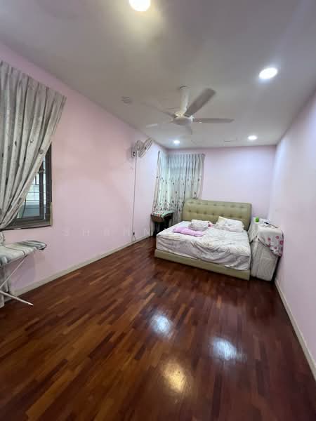 Semi-Detached House for Sale in Bandar Mahkota Cheras (Cheras) - Shanny Tan - Bedroom - PropertyGuru.com.my
