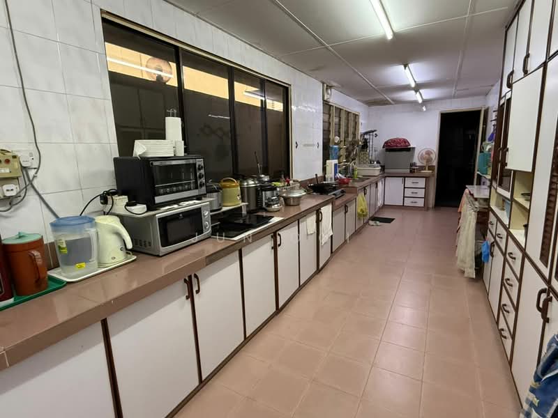 Rumah Berkembar untuk Dijual di George Town (Penang) - Jun Ooi - Kitchen - PropertyGuru.com.my