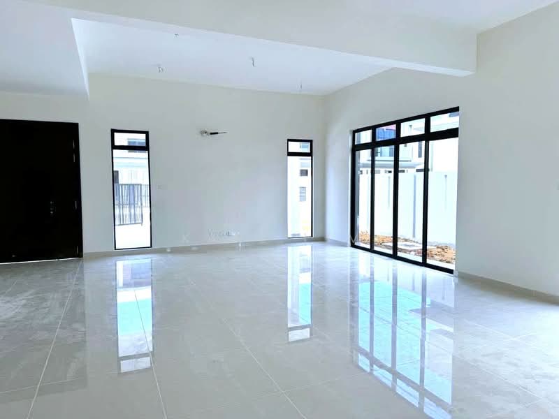 Semi-Detached House for Sale in Taman Sutera Utama (Skudai) - Karl Lim - Living Room - PropertyGuru.com.my