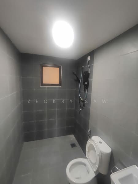 Condominium for Rent at Vierra Residence - Zeckry Saw - Bathroom - PropertyGuru.com.my