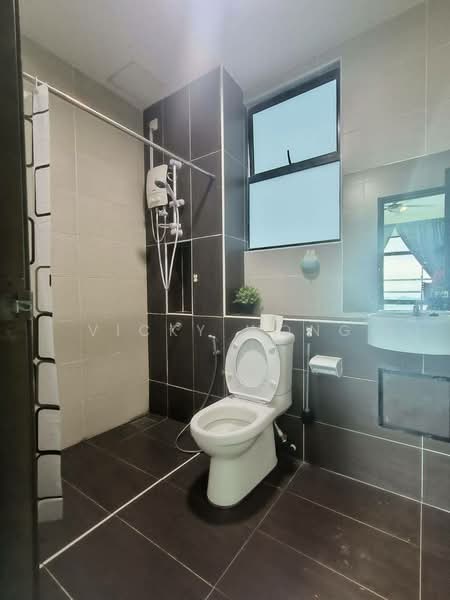 Apartment for Sale at D'Lagoon Luxury Apartment - Vicky Wong - Bathroom - PropertyGuru.com.my