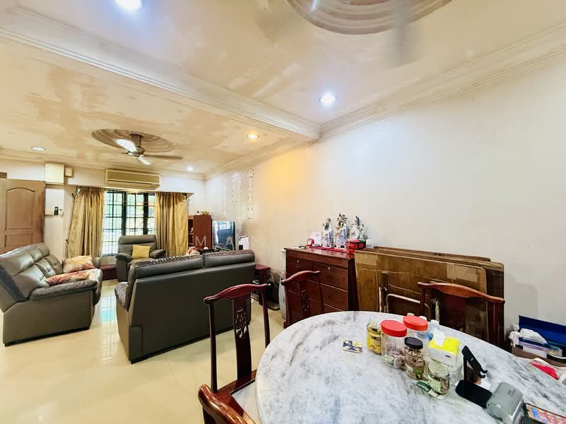 2.5-storey Terraced House for Sale in Bandar Mahkota Cheras (Cheras) - Max Lee - Living Room - PropertyGuru.com.my