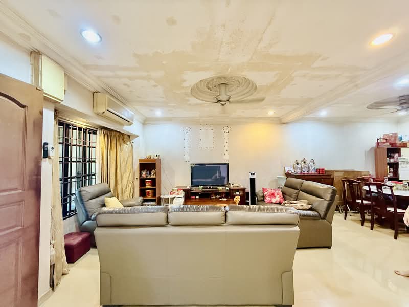 2.5-storey Terraced House for Sale in Bandar Mahkota Cheras (Cheras) - Max Lee - Living Room - PropertyGuru.com.my