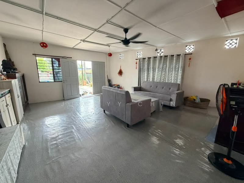 2-storey Terraced House for Sale in Kuching (Sarawak) - Jimmyy Chin - PropertyGuru.com.my