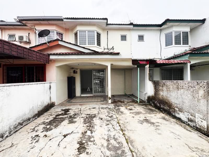 Rumah Teres 2 Tingkat untuk Dijual di TAMAN PUCHONG UTAMA (Puchong) - Hann . - Exterior - PropertyGuru.com.my