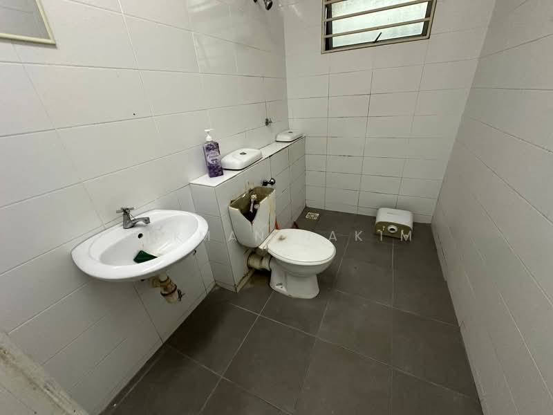 Rumah Teres 3 Tingkat untuk Disewa di Kajang (Selangor) - Lukman Hakim - PropertyGuru.com.my