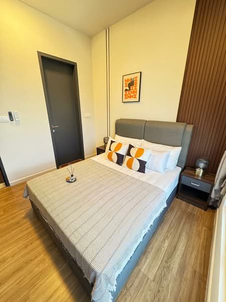 Servis Apartment untuk Disewa di Sunway Velocity TWO - Rex Tan - Bedroom - PropertyGuru.com.my