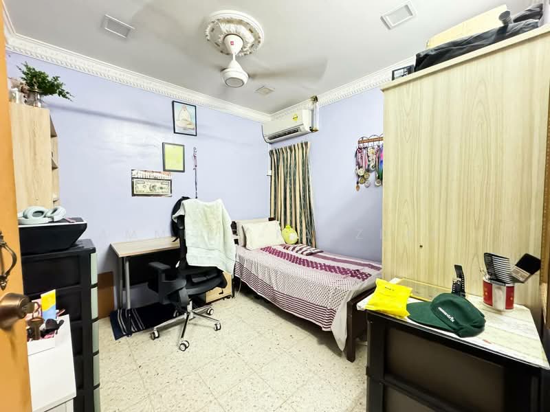 Rumah Teres 1 Tingkat untuk Dijual di Taman Medan (Petaling Jaya) - Ammeer Nadzrai - Bedroom - PropertyGuru.com.my