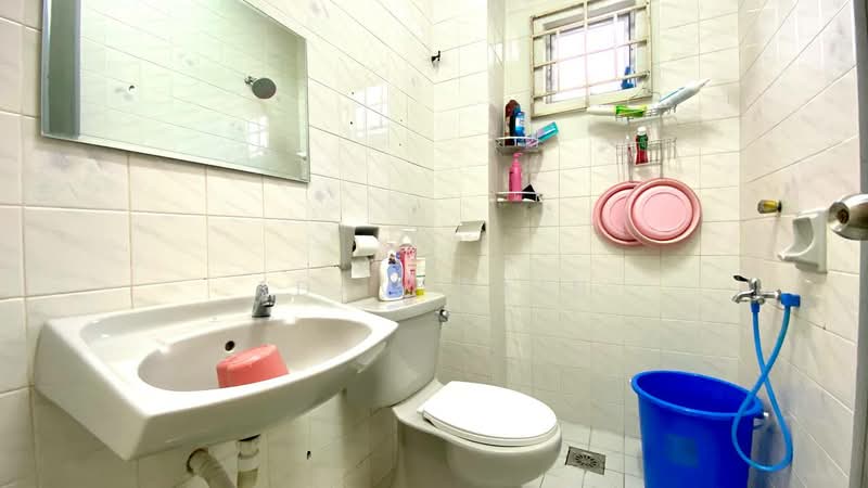 Rumah Teres 2 Tingkat untuk Dijual di Seksyen 7 (Shah Alam) - Adaw Zain - Bathroom - PropertyGuru.com.my