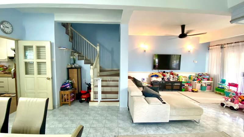 Rumah Teres 2 Tingkat untuk Dijual di Seksyen 7 (Shah Alam) - Adaw Zain - Living Room - PropertyGuru.com.my