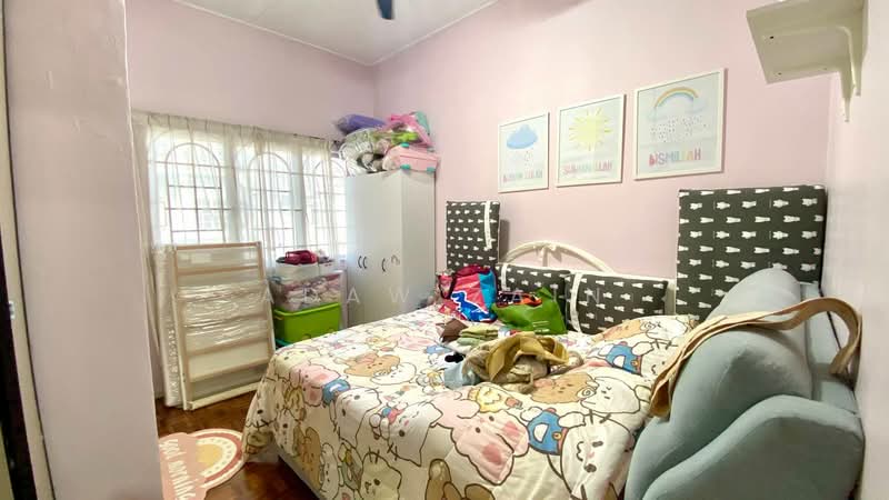 Rumah Teres 2 Tingkat untuk Dijual di Seksyen 7 (Shah Alam) - Adaw Zain - Bedroom - PropertyGuru.com.my