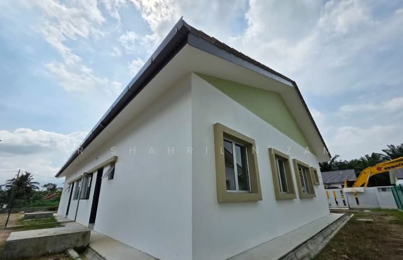 Rumah Berkembar untuk Dijual di Klang (Selangor) - Dr Shahril Nizam - Exterior - PropertyGuru.com.my