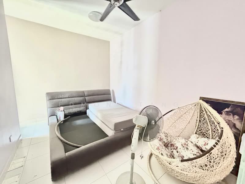Cluster House for Sale in Setia Tropika (Johor Bahru) - Edmond Tang - Bedroom - PropertyGuru.com.my