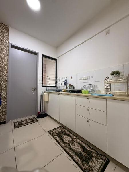 Kediaman Servis untuk Disewa di Luminari - Sr. Helen Teoh - Kitchen - PropertyGuru.com.my