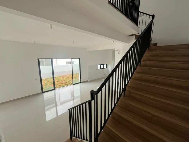 Semi-Detached House for Sale in Cyber 10 (Cyberjaya) - Henry Liew - Interior - PropertyGuru.com.my