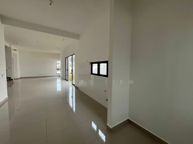 Semi-Detached House for Sale in Cyber 10 (Cyberjaya) - Henry Liew - Living Room - PropertyGuru.com.my
