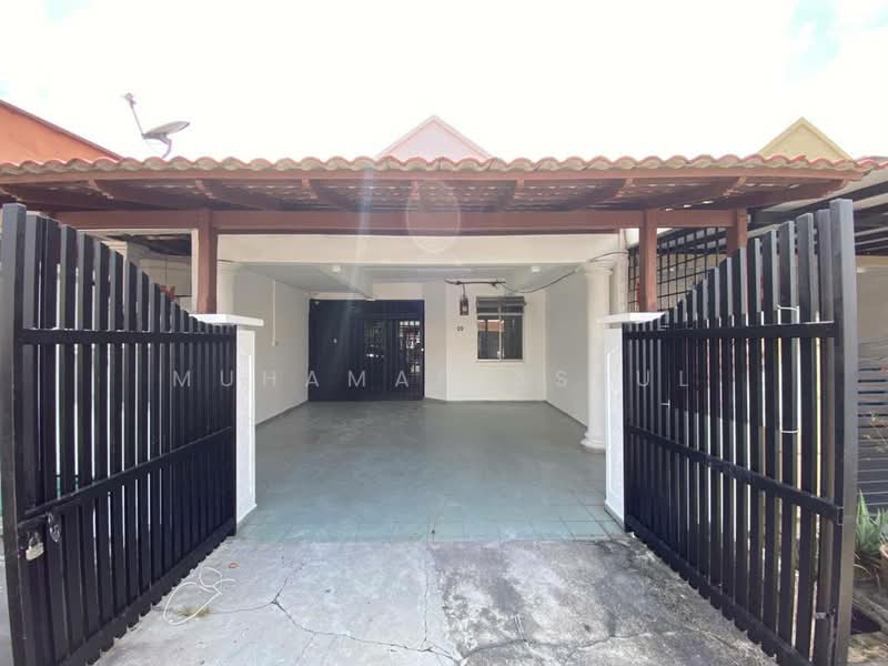 Rumah Teres 1 Tingkat untuk Dijual di Taman Universiti (Skudai) - Muhamad Asrul - Exterior - PropertyGuru.com.my