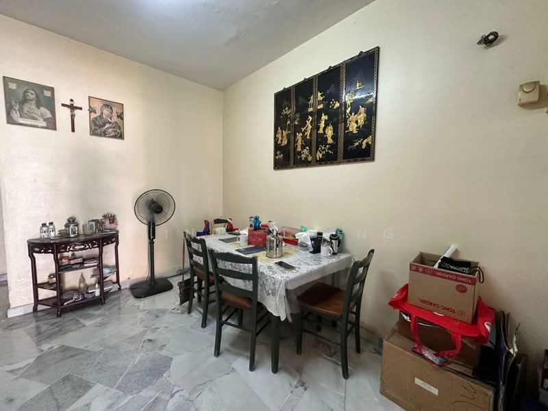 2-storey Terraced House for Sale in Usj 11 (Subang Jaya) - Cindy Leong - Dining Room - PropertyGuru.com.my
