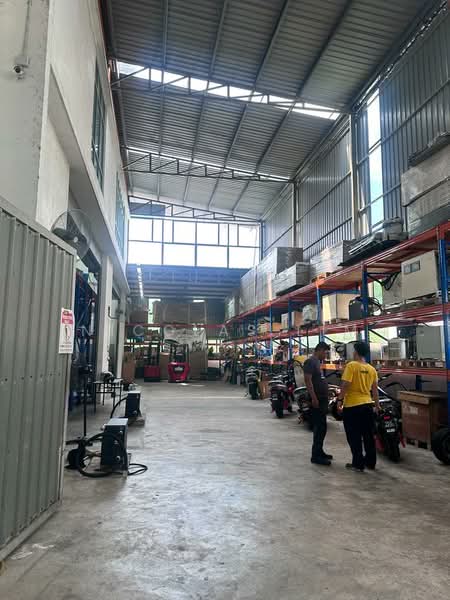 Warehouse for Rent in Hulu Langat (Selangor) - Nicolas Lim - Interior - PropertyGuru.com.my