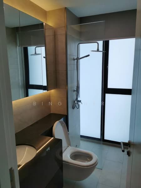 Kondominium untuk Disewa di One Central Park - Bing Cher - Bathroom - PropertyGuru.com.my