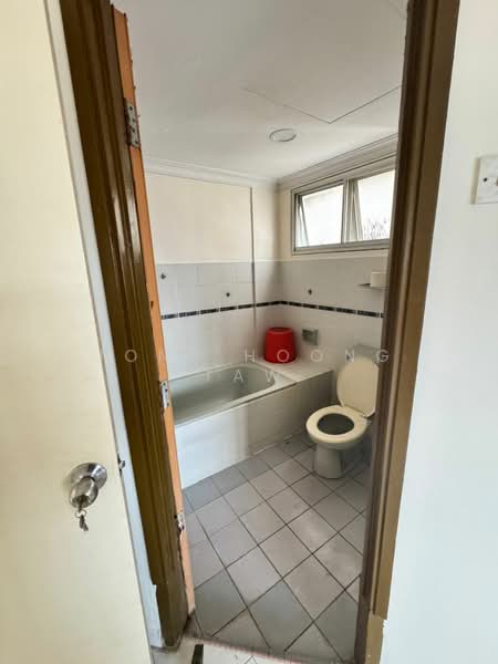 Kondominium untuk Dijual di Bam Villa - JONE HOONG TAW - Bathroom - PropertyGuru.com.my